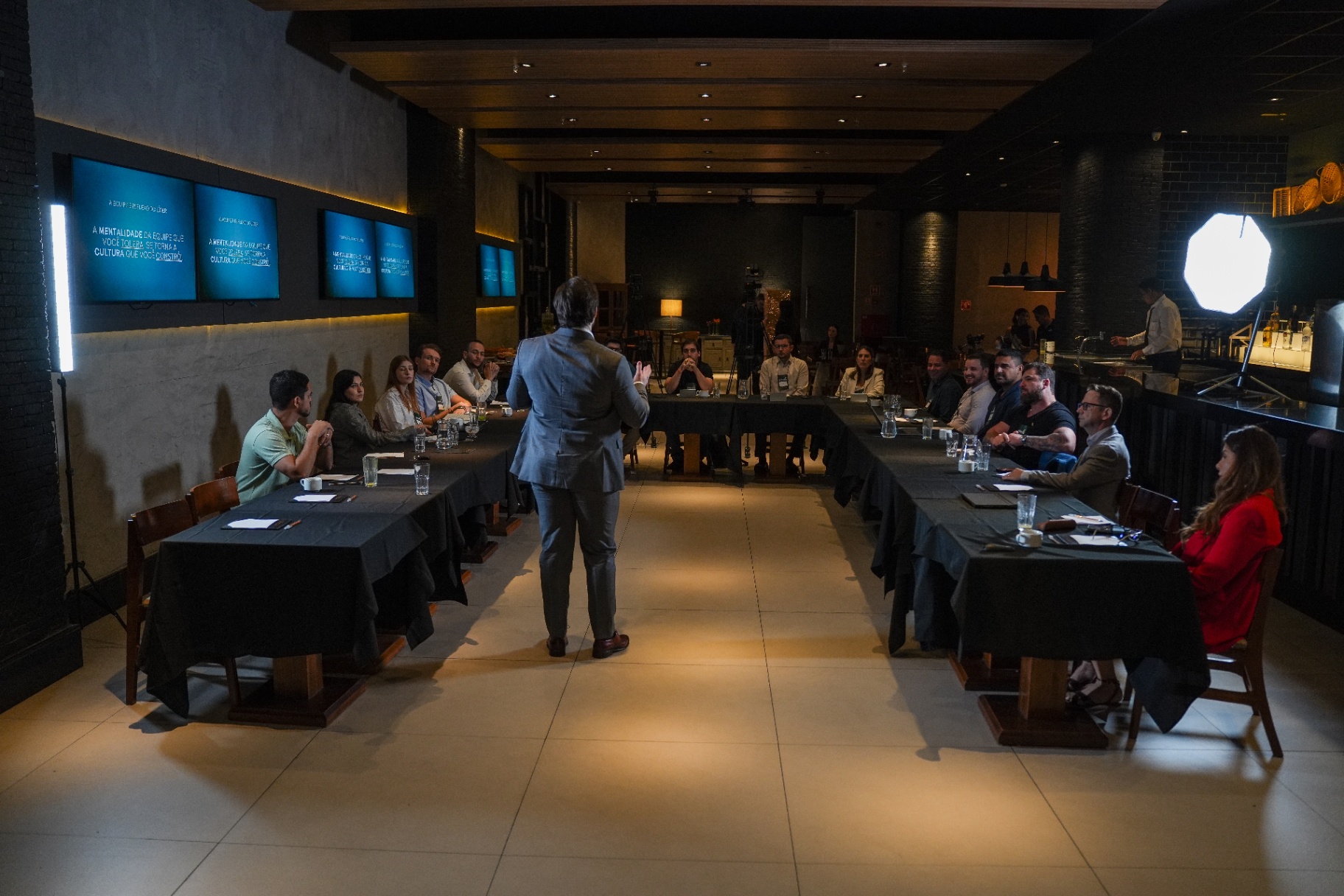 Imersão S4G em formato mesa em U com founders B2B.